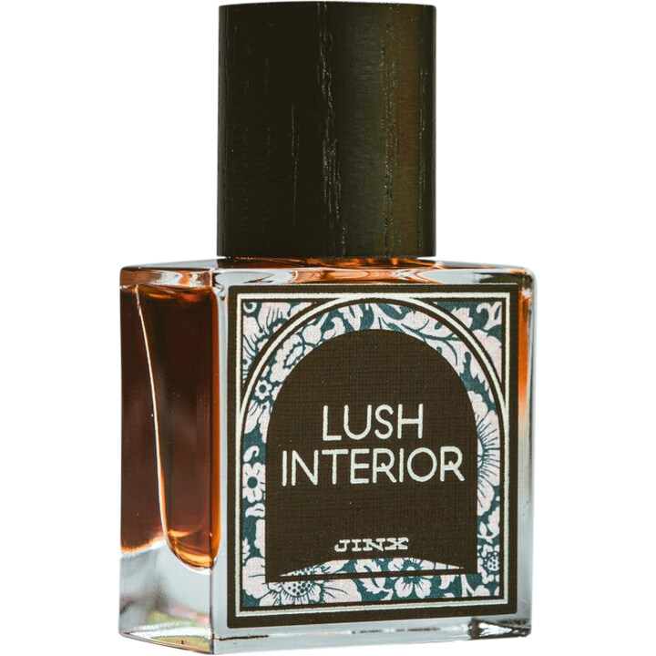 Lush Interior 2 White Kyara